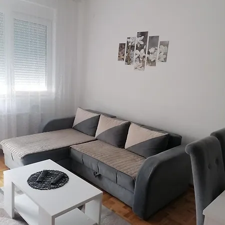Zapadni Kej Apartment Pirot