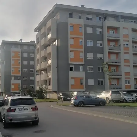 Zapadni Kej *