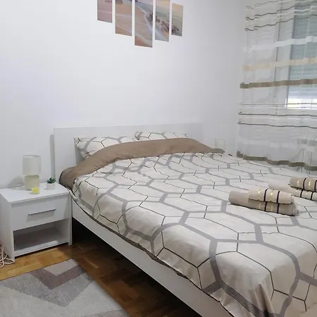 Apartmán Zapadni Kej Pirot