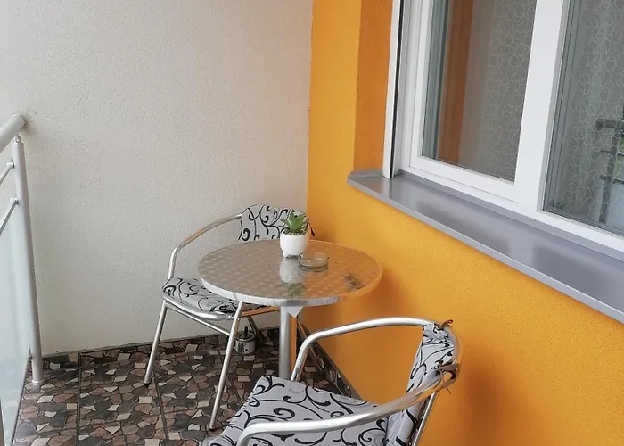 Zapadni Kej アパート *