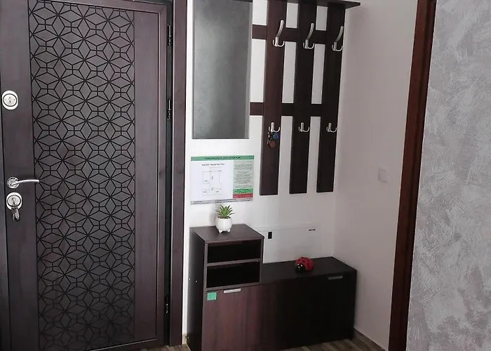 Zapadni Kej アパート *